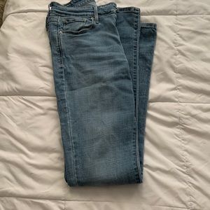 Levi jeans mid rise skinny